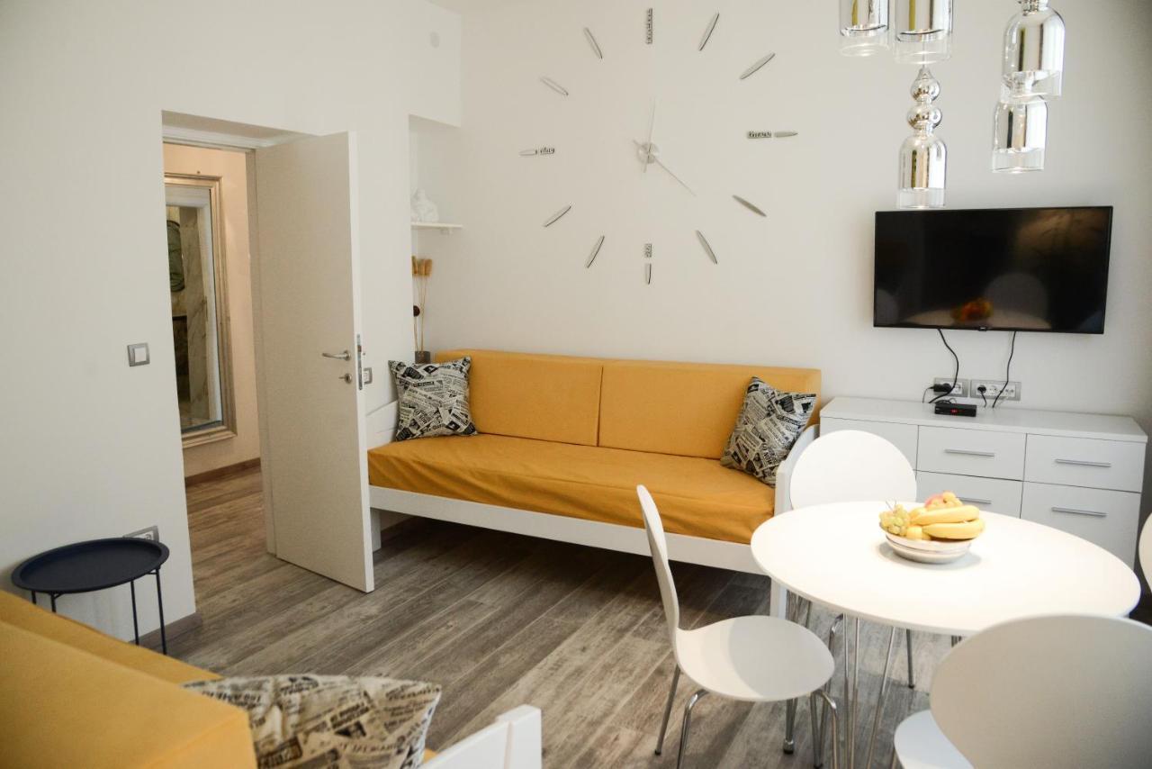 Crystal-Modern Apartment In The Center Of Nowy Sad Zewnętrze zdjęcie